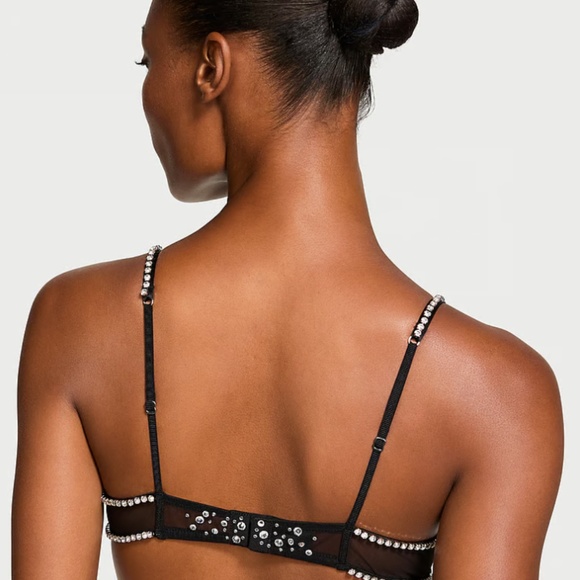 Victoria's Secret Lingerie Set - Picture 14 of 14